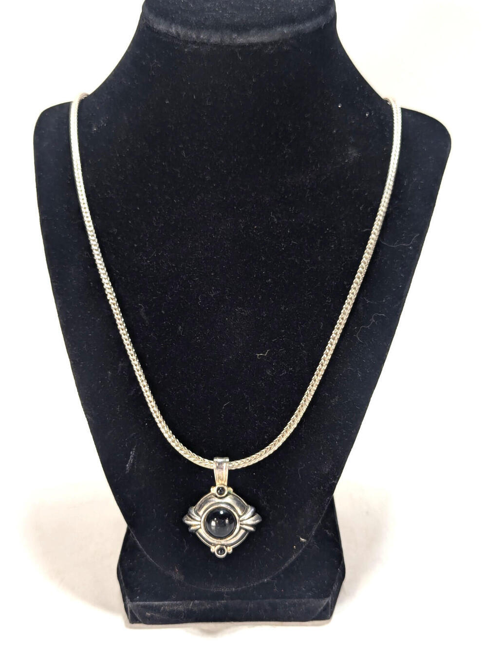 Brighton Style Pendant Long Pendant Necklace 16" Black Cabochon Braided Chain